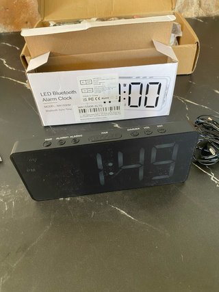 Reloj Despertador Digital LED con Bluetooth