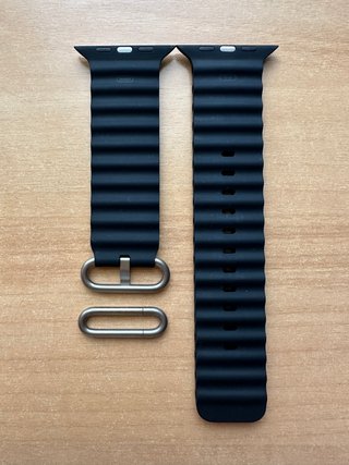 Apple Watch ULTRA 49mm. Midnight Ocean Band