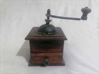 Molinillo de café manual antiguo ELMA