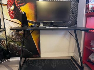 Mesa Gaming Negra Buen Estado