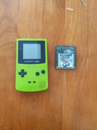 Nintendo Game Boy Color Verde + Super Mario