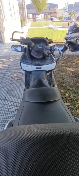 Suzuki Burgman AN 650 - 2014