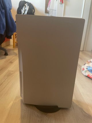 PlayStation 5 (PS5) con caja
