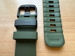 Apple Watch X Nomad 49mm. Rocky Point Band Forest