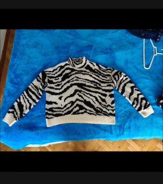 Jersey cebra talla 44