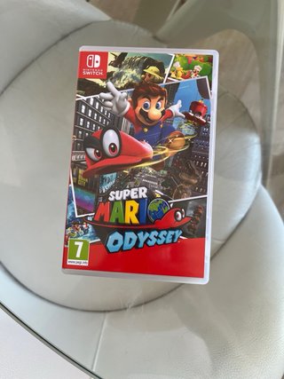 Super Mario Odyssey y Mario Kart 8 Deluxe NINTENDO