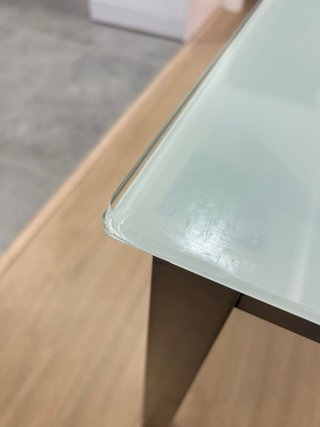 Mesa de Comedor con Sobre de Cristal