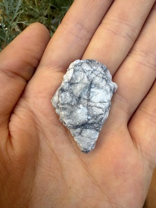Mineral pinolita