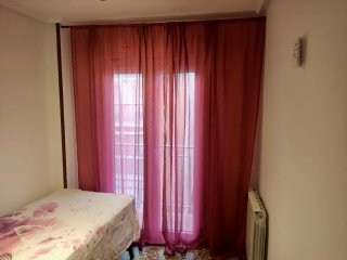 Piso en venta de 3 dormitorios, cocina y baño