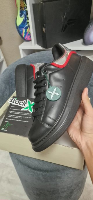 Alexander McQueen Zapatillas Negras