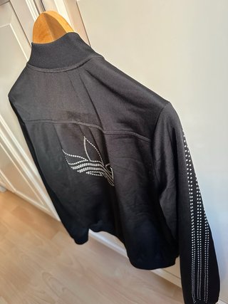 Chaqueta Adidas Negra Tachuelas Talla S