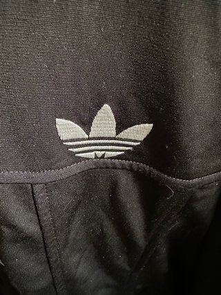 Chaqueta Adidas Negra Tachuelas Talla S