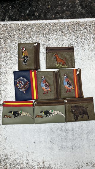 Monederos bordados animales varios