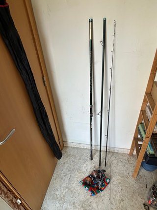 Caña de Pescar con Carrete SURFCASTING