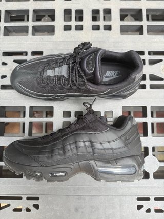 Nike Air Max 95 Negras