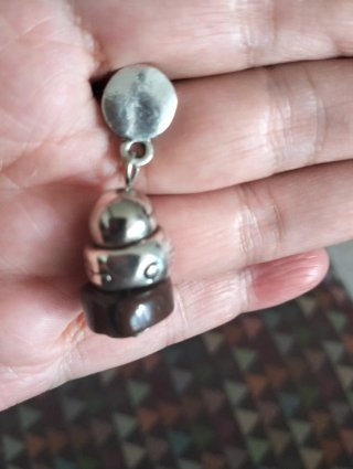 Pendientes Largos de Acero