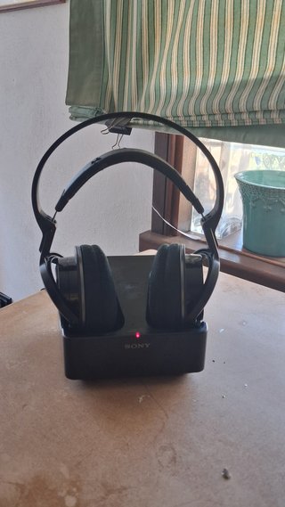 Auriculares Inalámbricos Sony MDR-RF855RK
