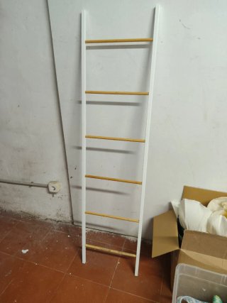 Escalera toallero madera y metal