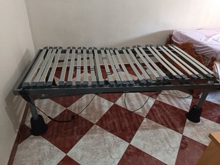 Cama geriátrica articulada