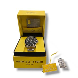 RELOJ DE CUARZO INVICTA 22047 + CAJA