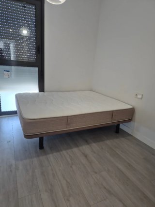 Conjunto colchón muelles+base tapizada+patas 1.50m