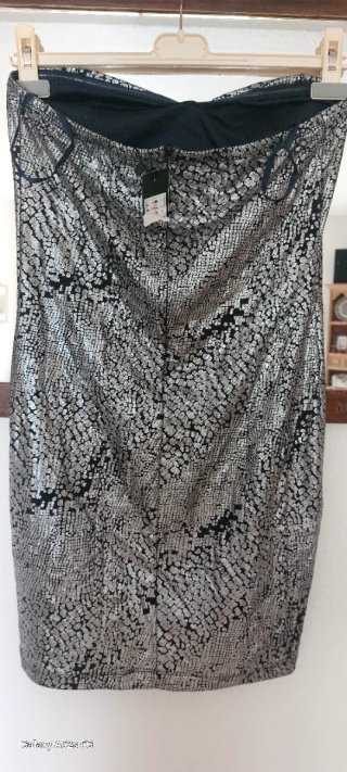 Vestido corto negro y plateado