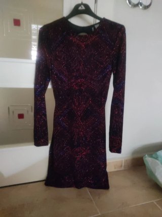 Vestido fiesta lentejuelas morado y rojo