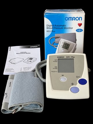 Tensiómetro de brazo Omron MX3 Plus