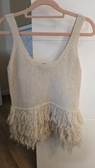 Top de punto con flecos Zara Talla S