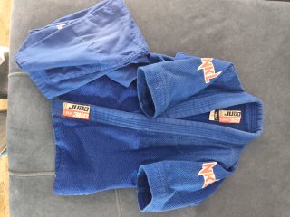 Kimono / Judogi Azul NKL Judo 360 Talla 100
