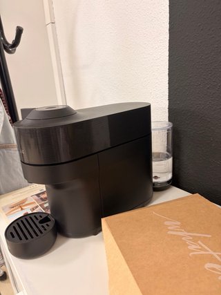 Cafetera Nespresso Vertuo Pop y Aeroccino