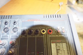 Mesa de Mezclas Autoamplificada Acustica  200+200W