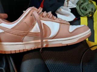 Zapatillas Nike Rosa y Blanco