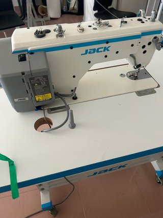 Máquina de coser JACK triple arrastre NUEVA
