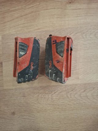 2 Baterías Hilti B 22/2.6 Li-ion 60euros la unidad