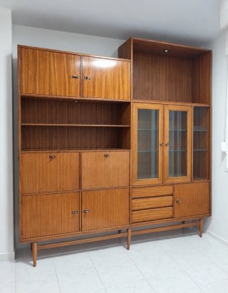 Mueble Clásico de Madera
