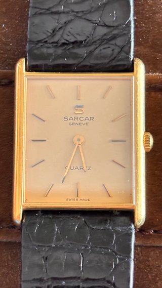 Reloj SARCAR GENEVE Rectangular Chapado en oro 18K