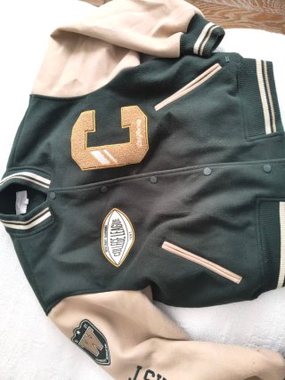Beisbolera verde/beige Talla M