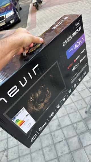 Televisor Nevir 24 HD Smart TV