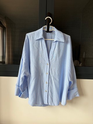 Camisa Zara Rayas Azul y Blanca Talla XS