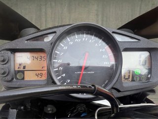 Suzuki GSR 600 (2011)