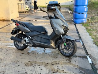 Yamaha X-Max