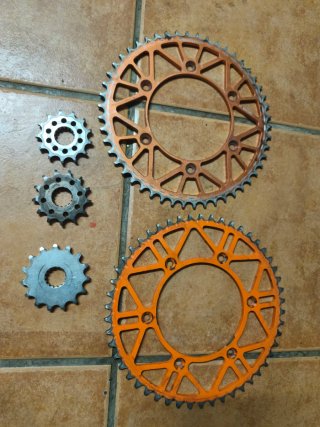 Coronas y piñones KTM Husqvarna gasgas