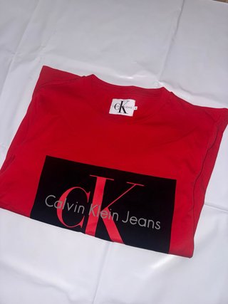 Camiseta Calvin Klein CK Jeans Roja Talla M