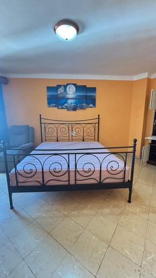 Cama Matrimonial 180cm