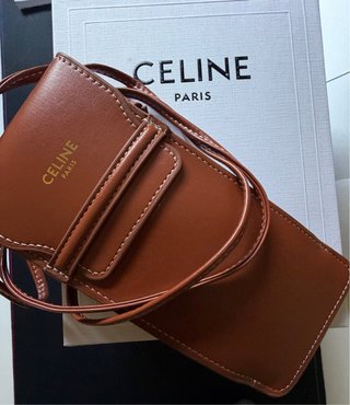 Bolso bandolera Celine cuero marrón elegante