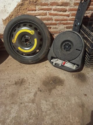 Kit Rueda Repuesto y Herramientas Audi TT MK1