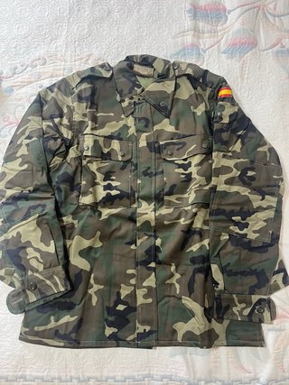Traje camuflaje invierno