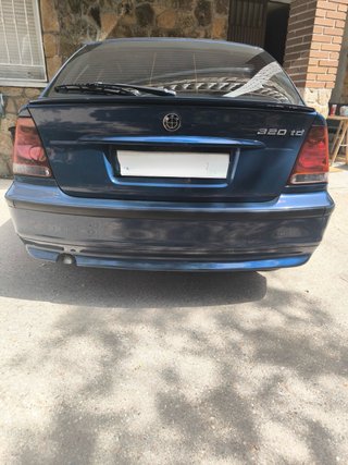 BMW Serie 3 2005 etiqueta B