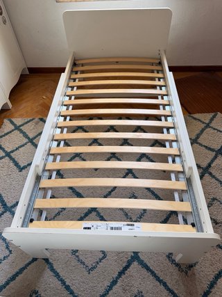 2 Camas Extensibles IKEA Blancas + Somier